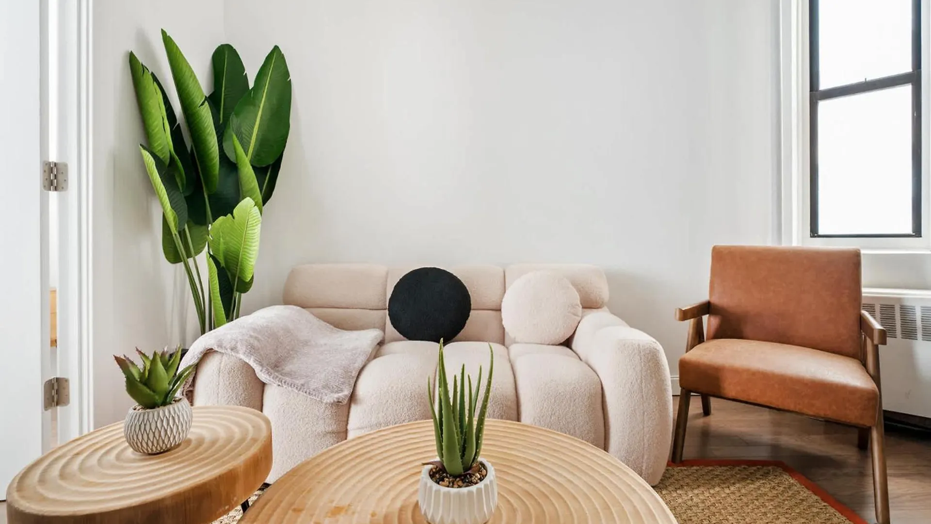 1290-10 New Renovated 2 Bedrooms In Ues New York